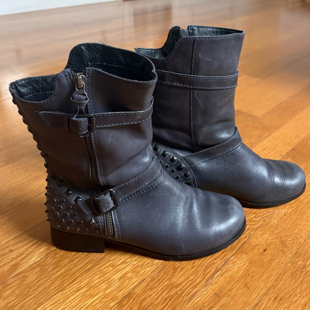 BOTTERO Brazilian leather dark purple boots